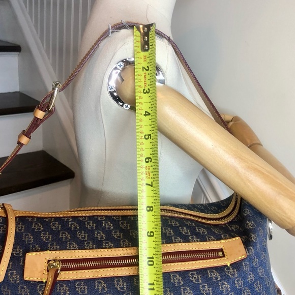 Vintage Dooney and Bourkey Blue Jacquard Monogram Top Zipper Tote Shoulder Bag - Picture 14 of 17